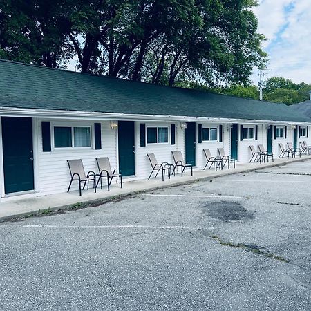 Mackenzie Motel & Cottages Shelburne Bagian luar foto