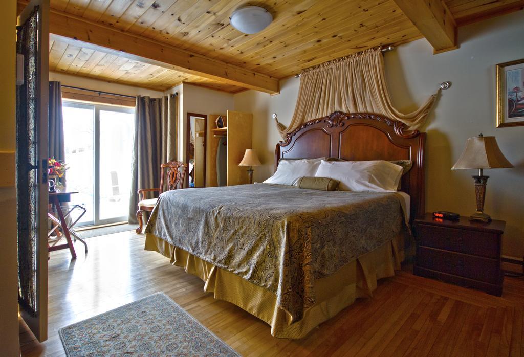 Mackenzie Motel & Cottages Shelburne Bagian luar foto