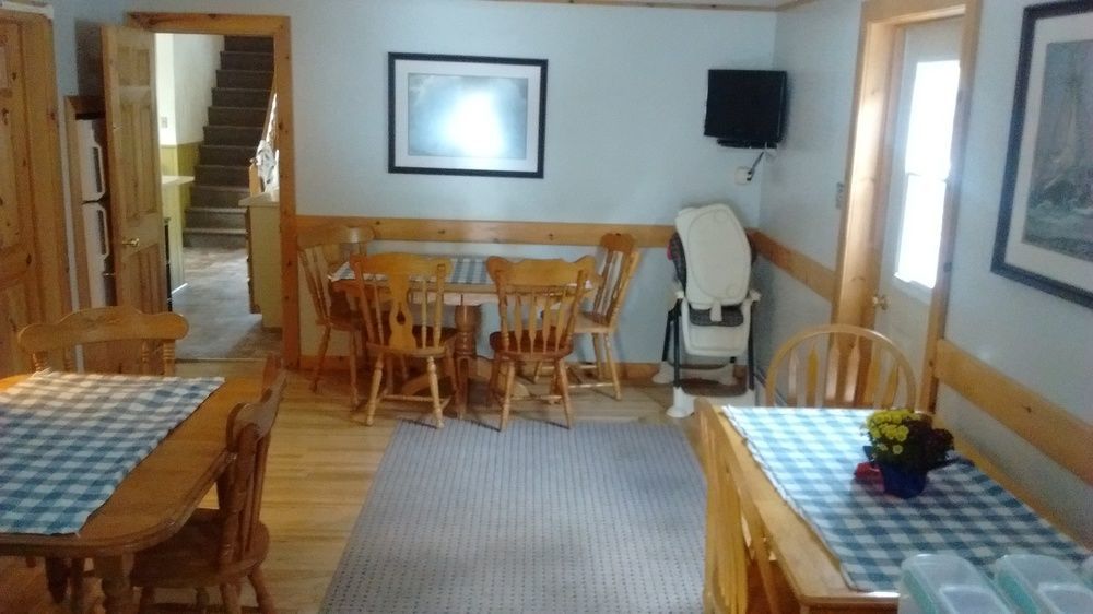 Mackenzie Motel & Cottages Shelburne Bagian luar foto