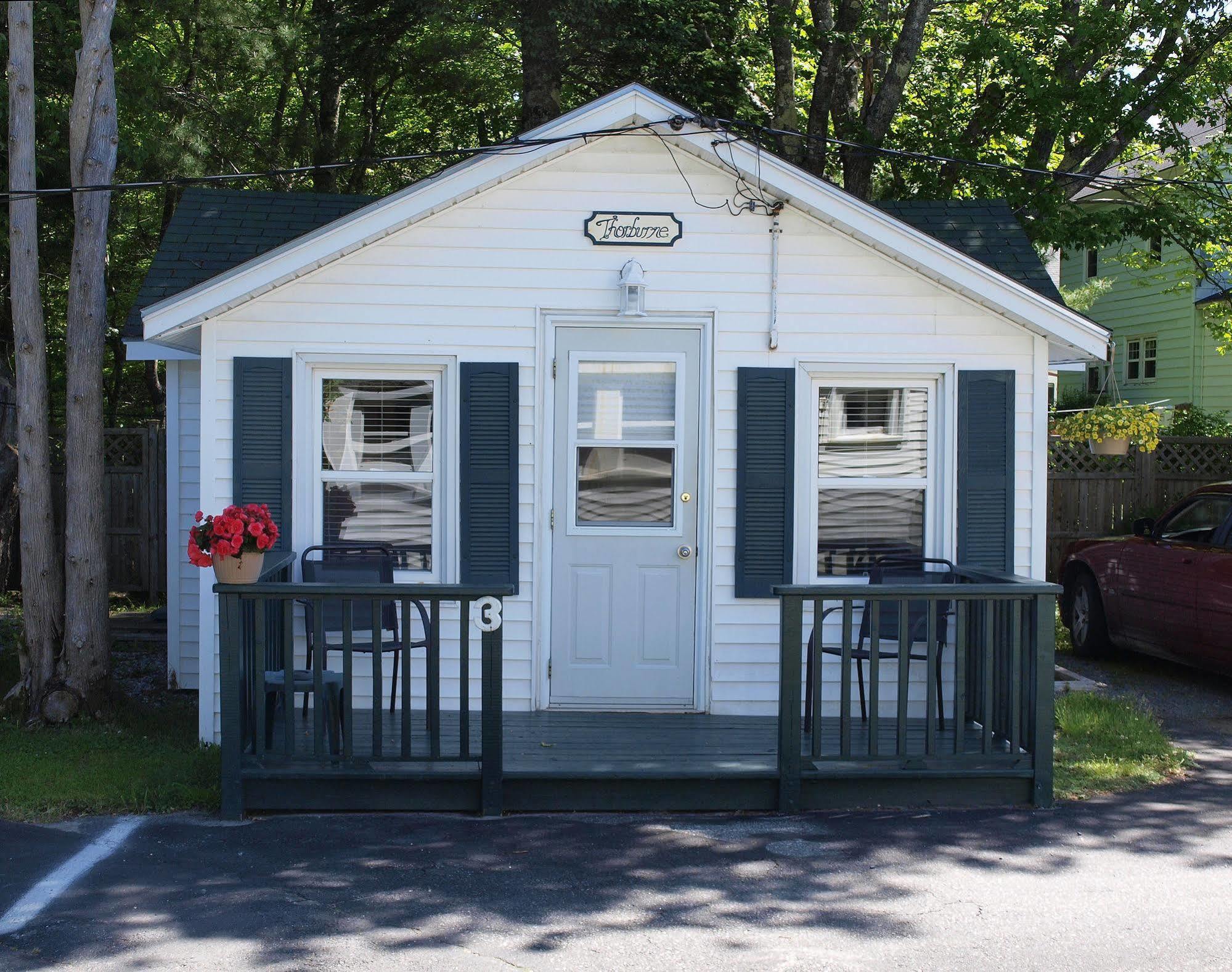 Mackenzie Motel & Cottages Shelburne Bagian luar foto